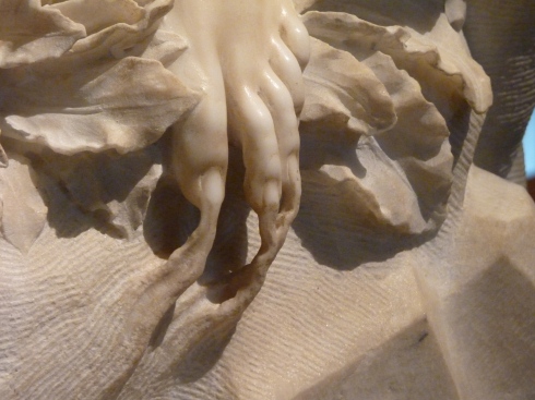 Detail of Dafne's toes from Gian Lorenzo Bellini's Apollo é Dafne (1622 - 1625)